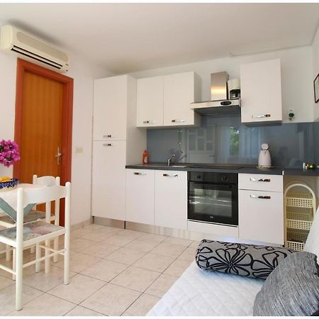 Mir Apartments プリモシュテン エクステリア 写真