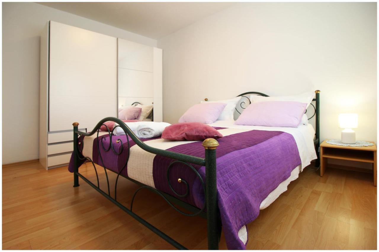 Mir Apartments プリモシュテン エクステリア 写真
